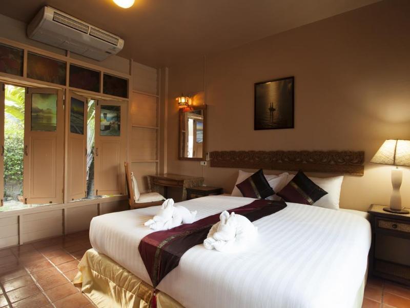 Chaba Kata Beach Hotel Kültér fotó