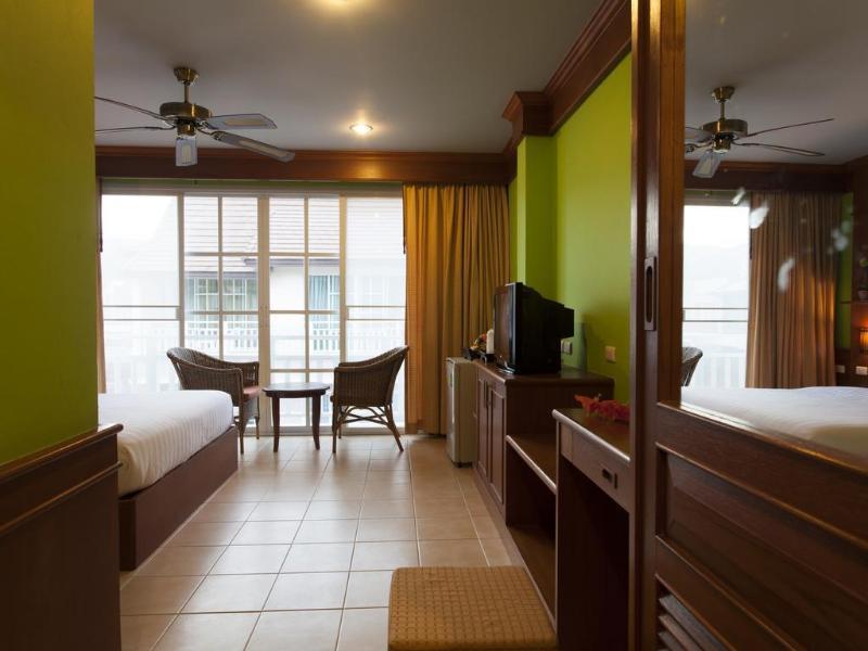 Chaba Kata Beach Hotel Kültér fotó